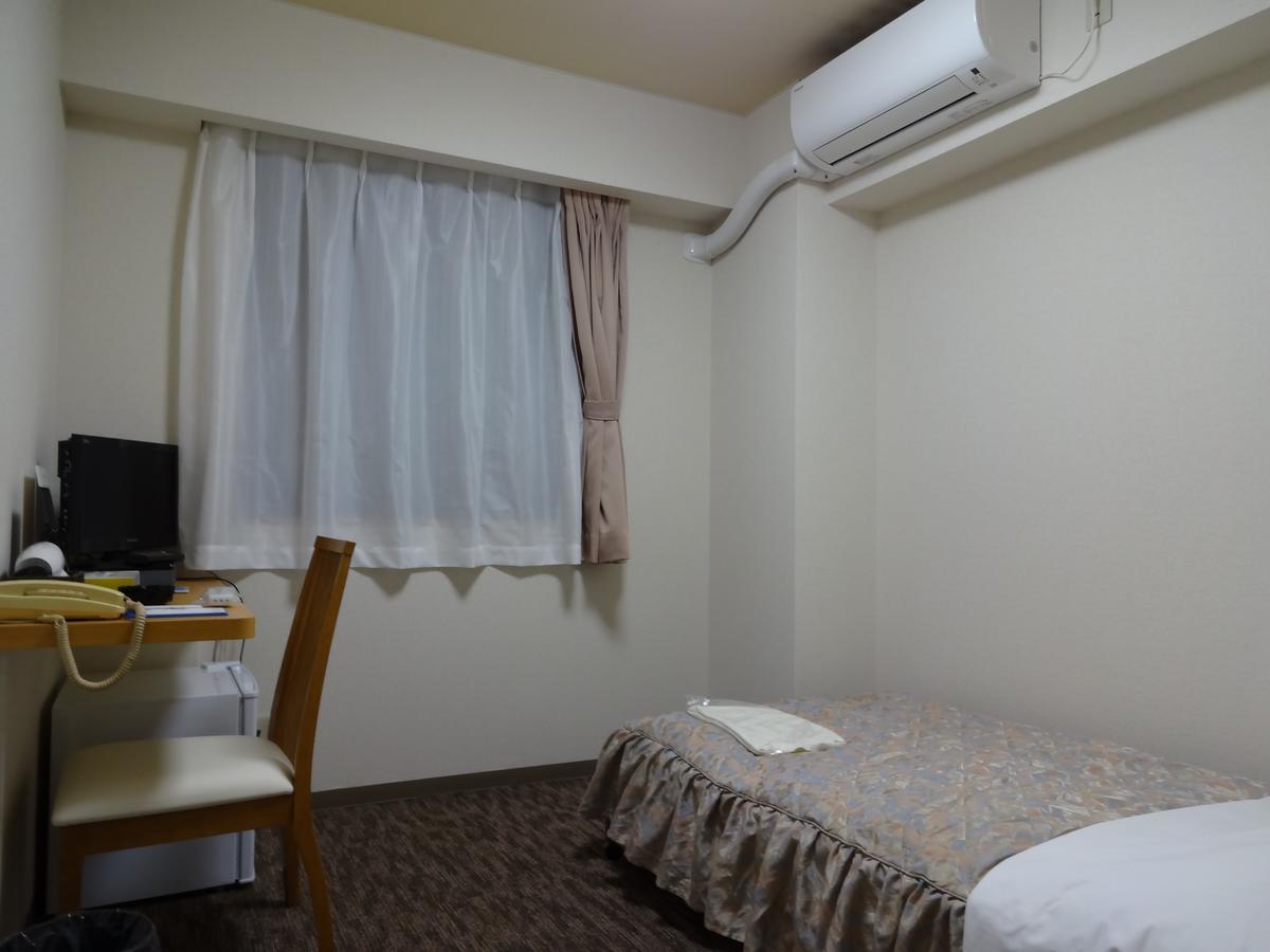 Ushiku City Hotel Ekimaekan Exterior foto